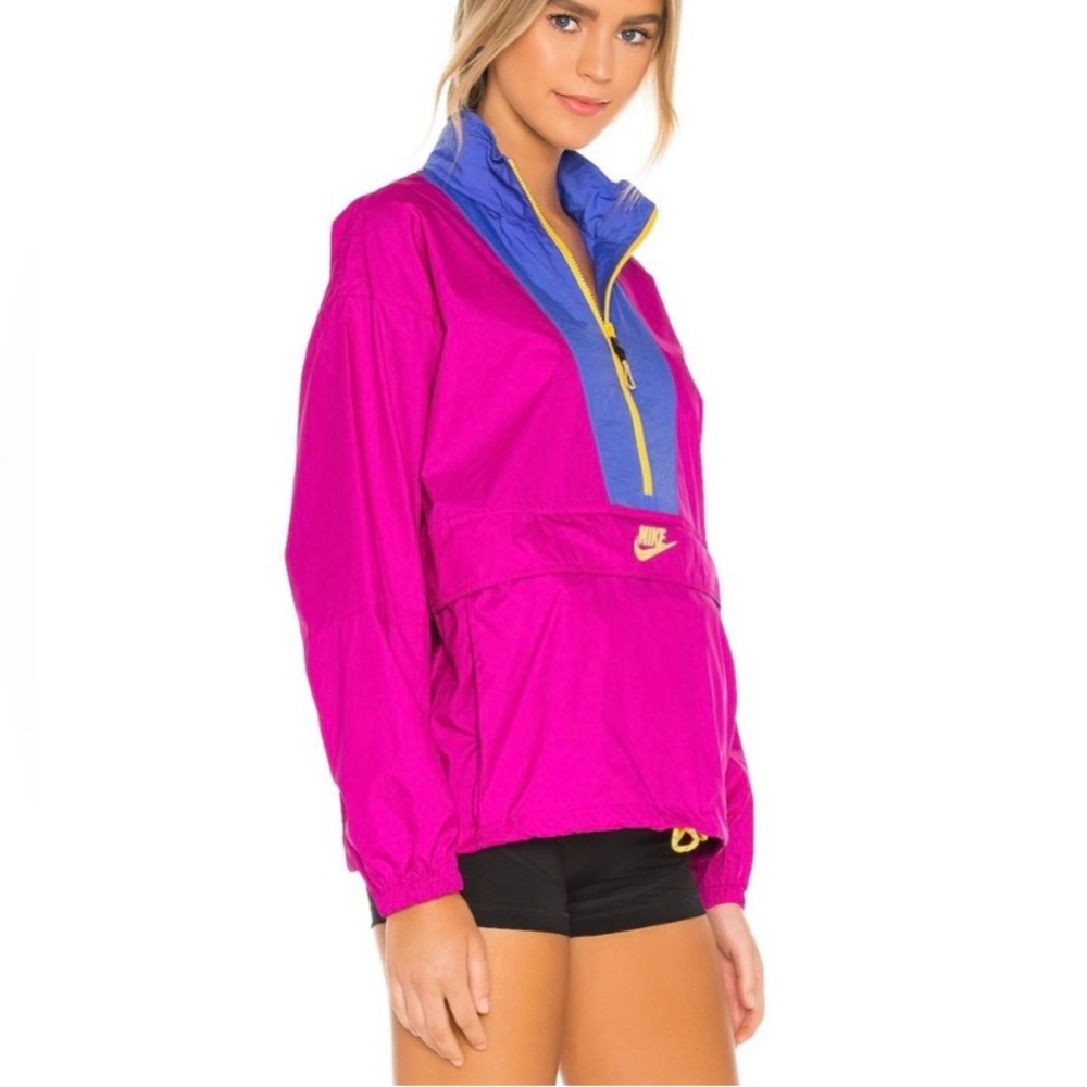 Nike windbreaker